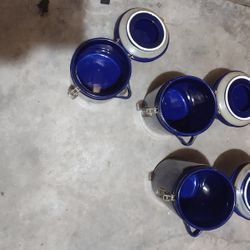 Winsome Jars From China 