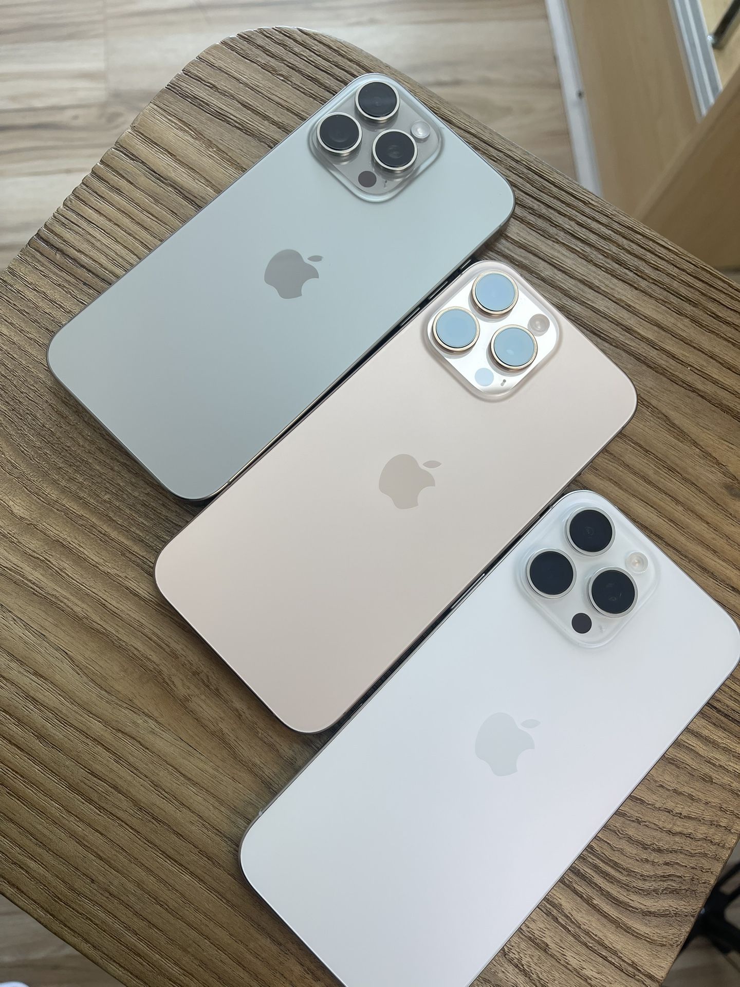 Apple iPhone 16 Pro Max Factory Unlocked! Finance Today! $0 To $100 Initial Payment To Take Out! No Credit Required! Best Financing Deals Here!
