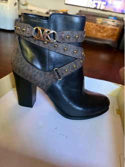 Michael kors bootie heels