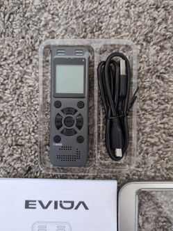 Digital voice recorder.    New.