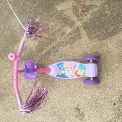 Huffy's Disney Princess Scooter w RINGING BELL