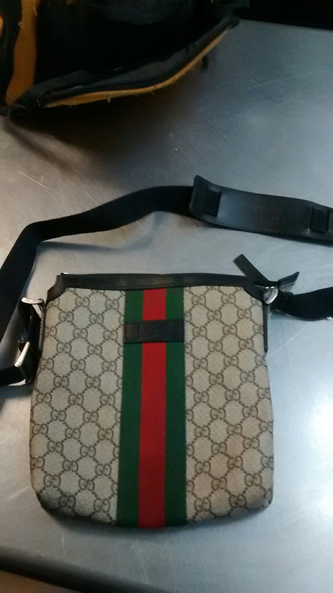 Authentic Gucci messenger bag