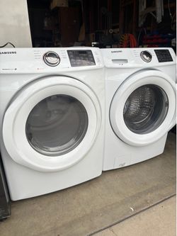 Samsung washer and gas dryer set