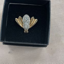 Pin