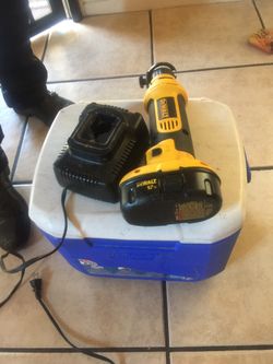 Erramienta en perfectas condiciones cargador y baterÃa