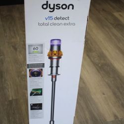Dyson v15 detect total clean extra vacuum with 10 accessories floor model 