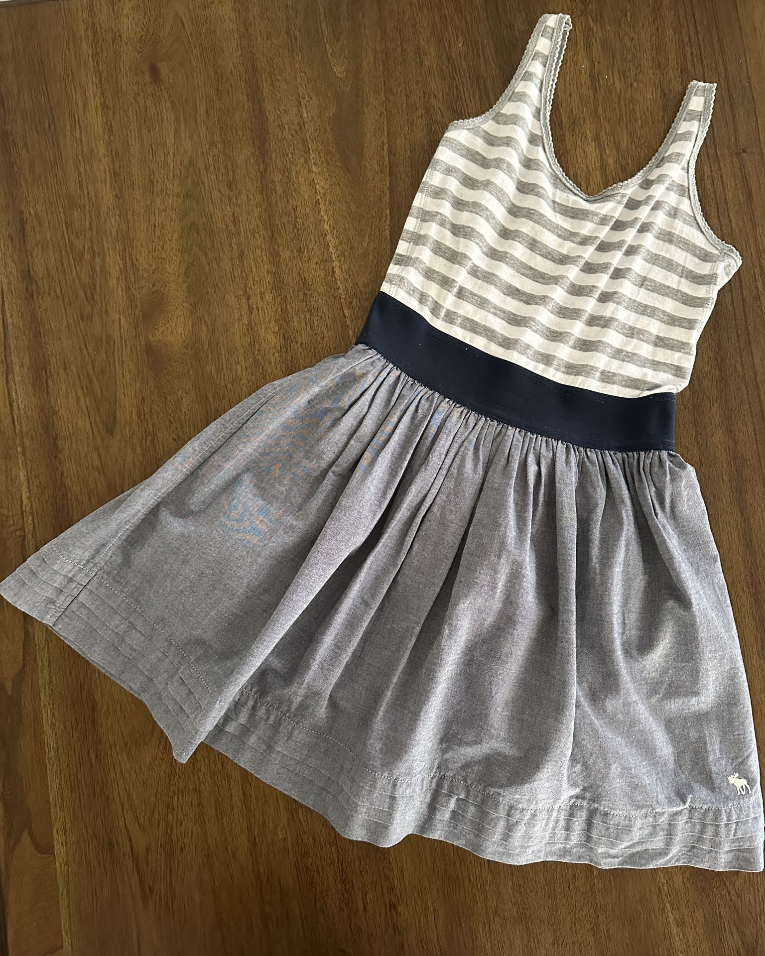 Abercrombie and Fitch super cute dress size S