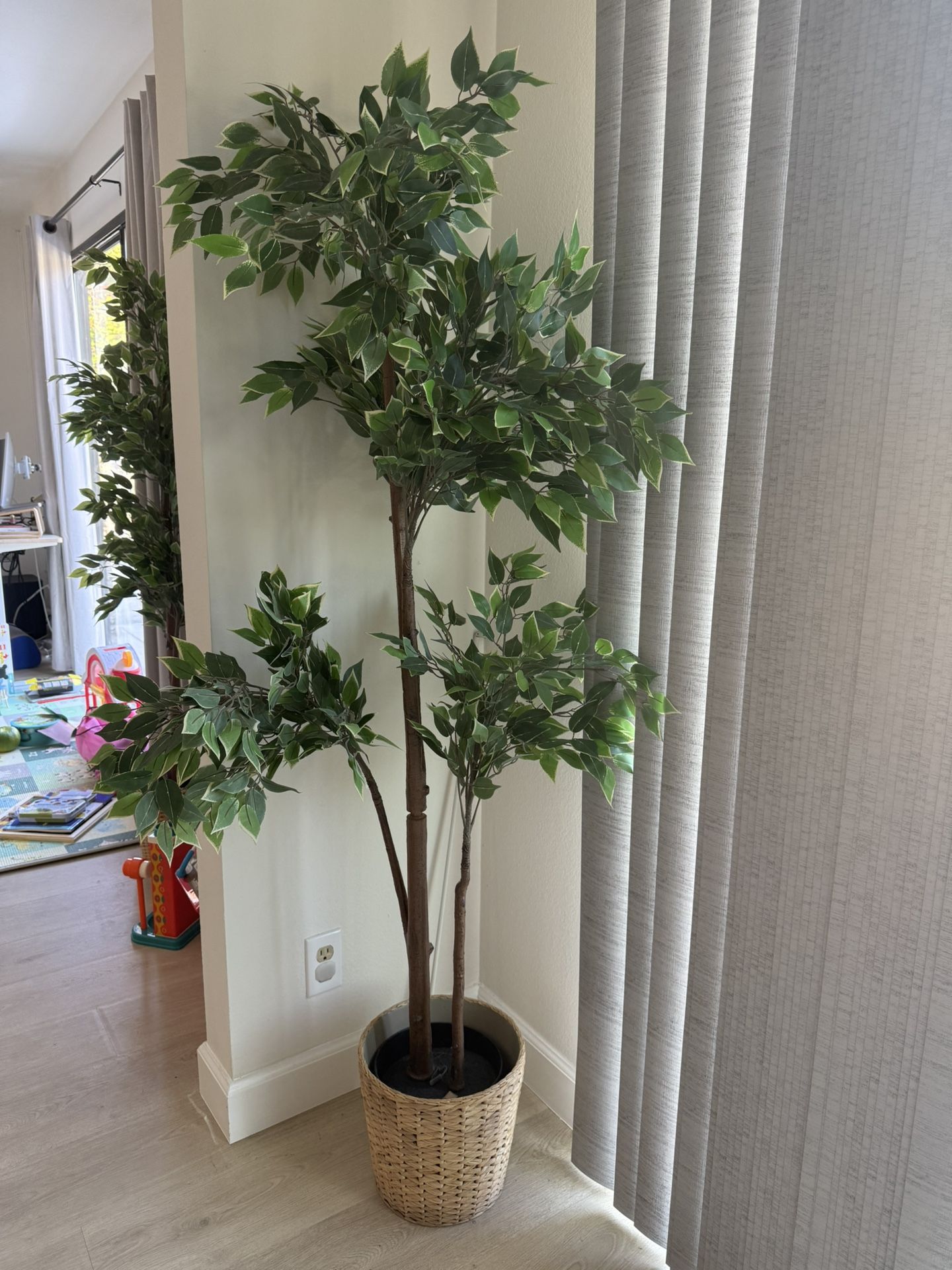 IKEA Artificial Potted Plants with pots(Set of 2)