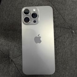 iPhone 15 Pro Max Titanium