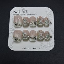 Press On Nails Handmade Size M Reusable 