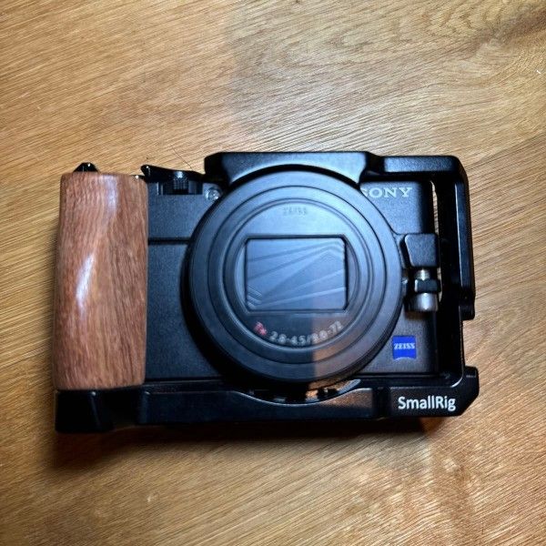 Sony Cyber-shot DSC-RX100 VII – Like New, Low Shutter Count