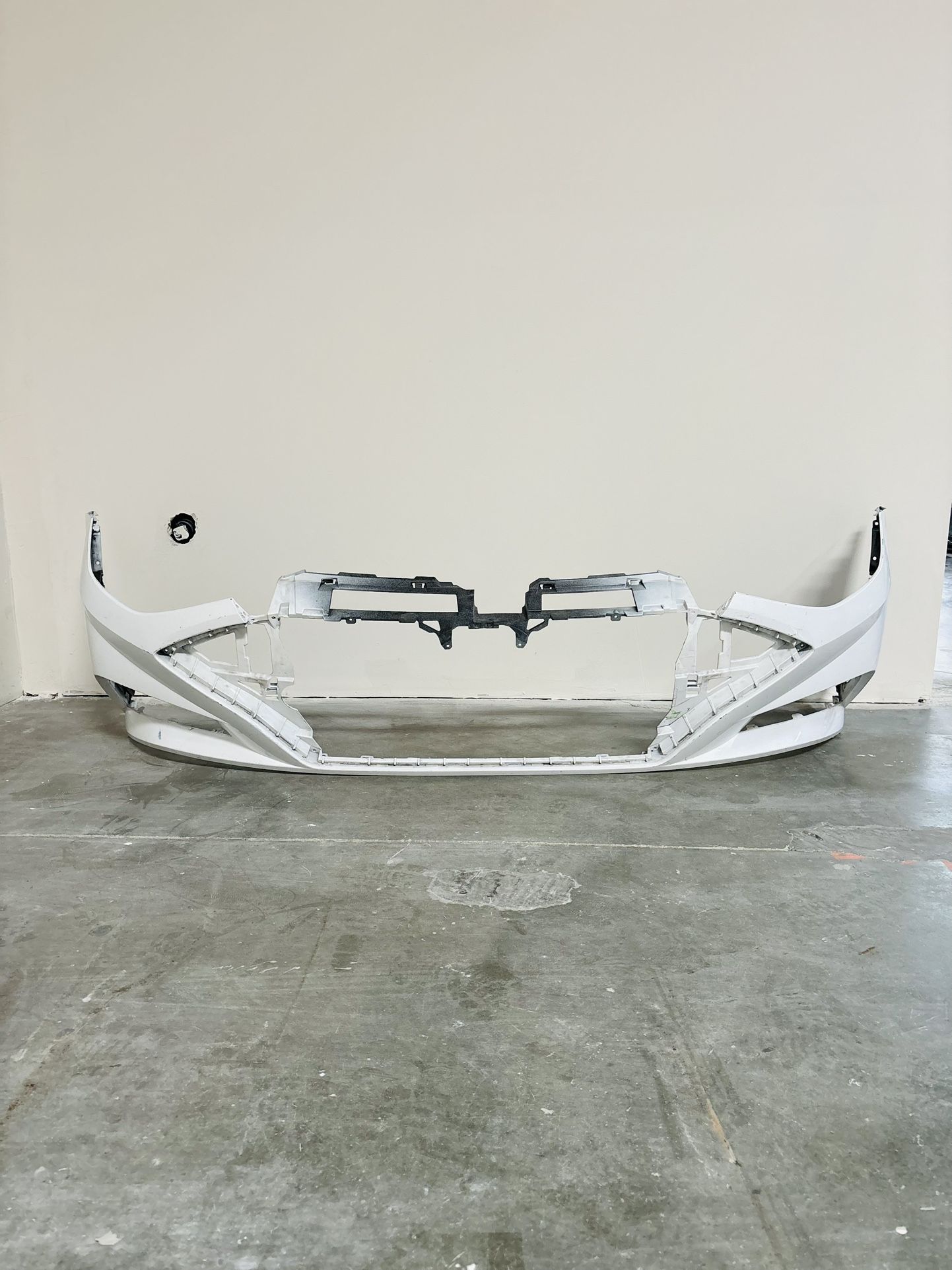 2020,2021,2022,2023 Hyundai Sonata Front Bumper Cover Oem