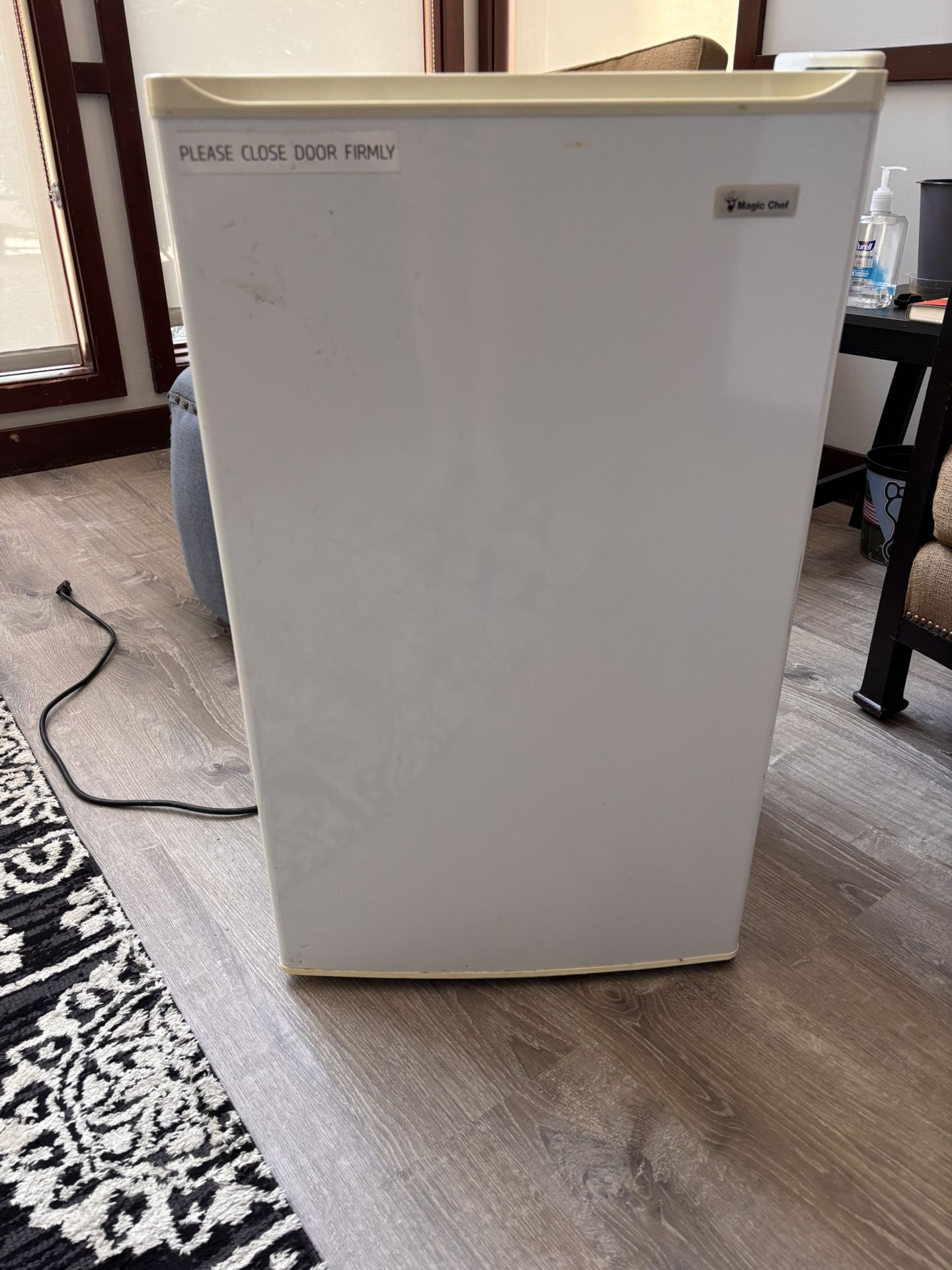 Mini Fridge