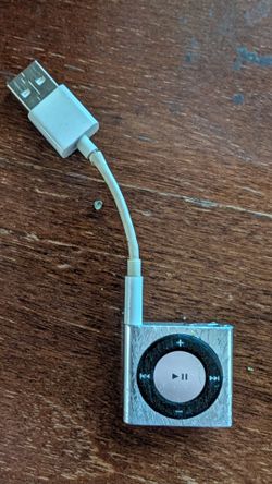 Apple iPod Shuffle with USB Cable