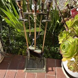 Preowned 4 Piece Fire poker Set