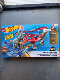 Hot wheels play set