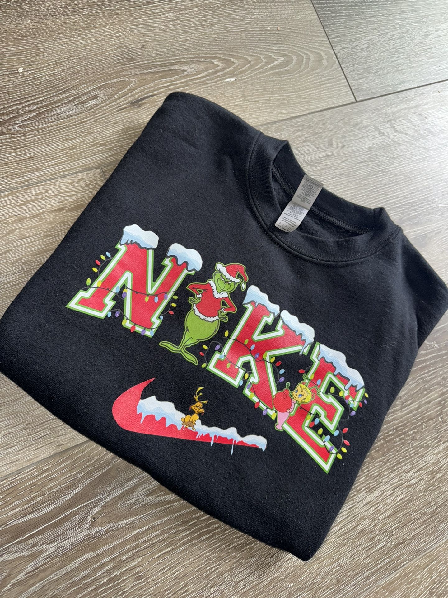 Grinch Christmas Crewneck Used Like New Youth Small