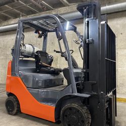 2021 TOYOTA M8 forklift for sale 4500 lb 