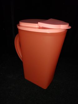 TUPPERWARE