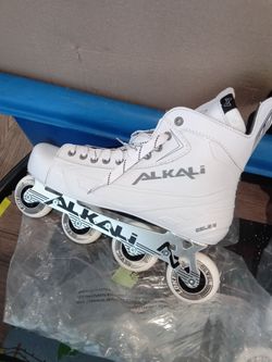 Alkali Cele III Inline Hockey Skates size 13 never worn