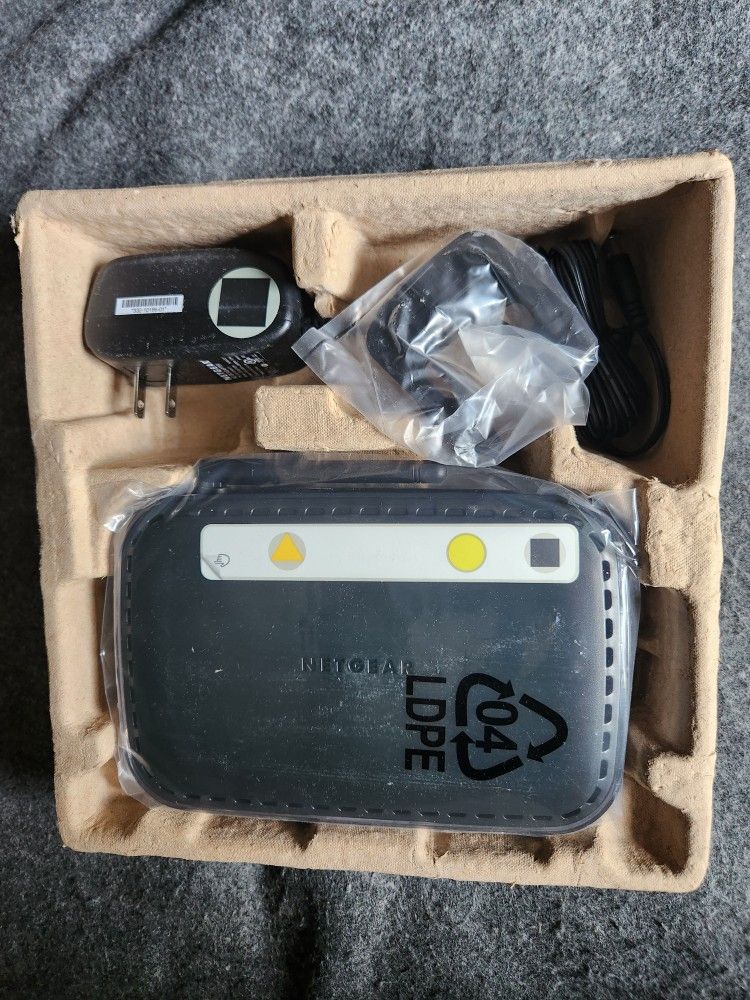 NETGEAR WNR1000-2VCNAS Wireless N 150 Router