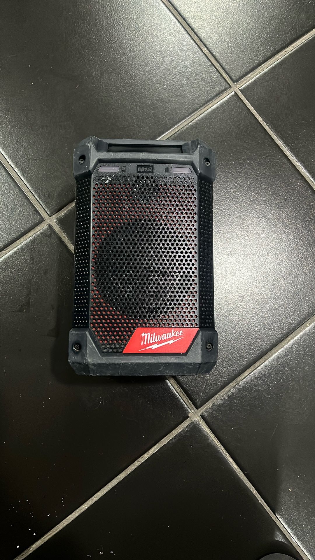 Milwaukee M12 Radio