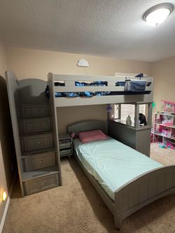 Kids bunk bed