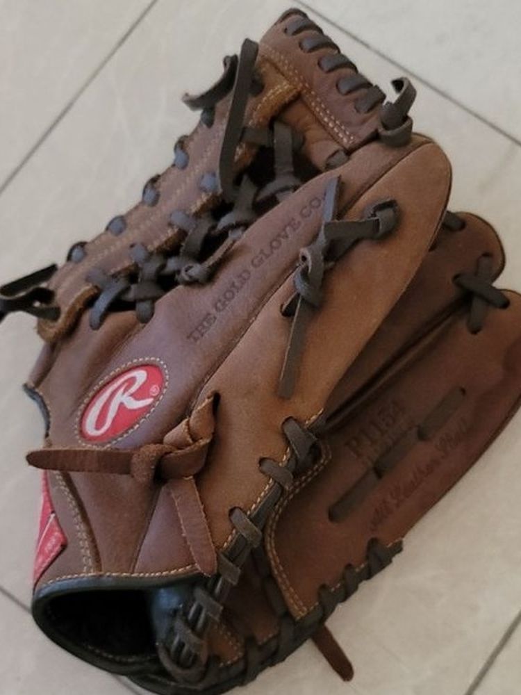 Rawling's 11.5 player preferred P1154 baseball glove 11.5 Inch