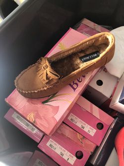 Woman shoes