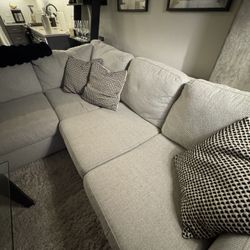 Modern Spacious Grey Sectional Couch