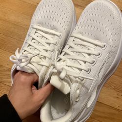 Womens Brooks Ghost Max 3 | Size 7