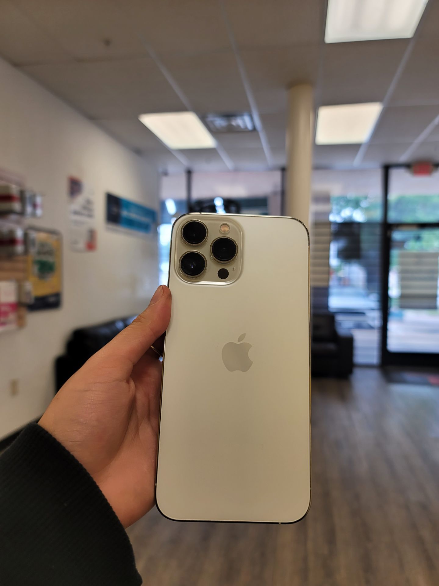 Apple iPhone 13 Pro Max Unlocked