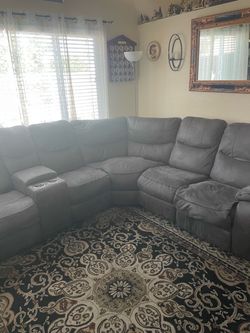 Power reclining sectional