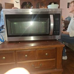 Brand New Over The Range Whirlpool Microwavve Oven