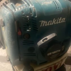 Akita Blower 