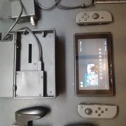 Nintendo Switch + Mario Kart 8 Deluxe - Great Condition 