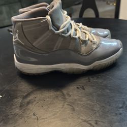 Jordan 11 (size 10) 