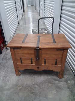 N t wood from oakwood cabinet , very old and excellent condition