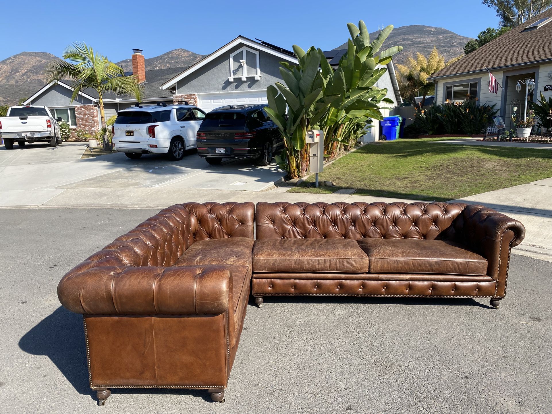 Restoration Hardware Kensington 2 Piece Leather Distressed Sectional LIKE NEW