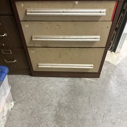 Metal Tool Storage Cabinet 