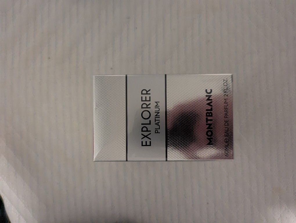 Mont Blanc Explorer Platinum 