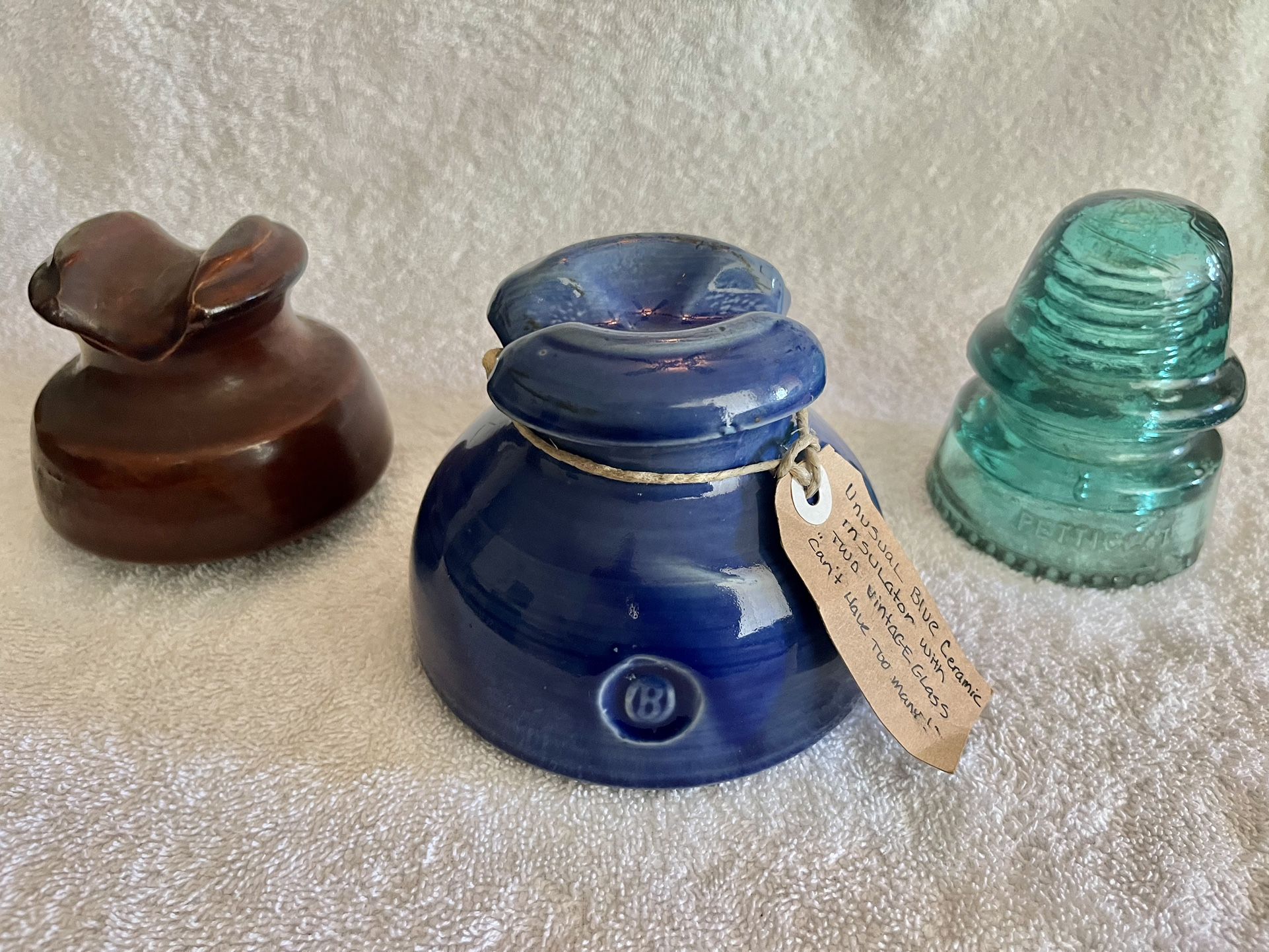 Porcelain insulators