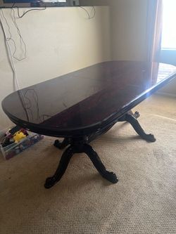 Free Dinner Table