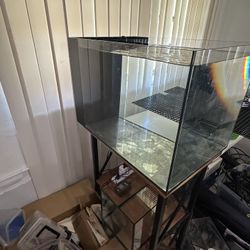 Waterbox Fish Tank CUBE 25peninsula With Stand