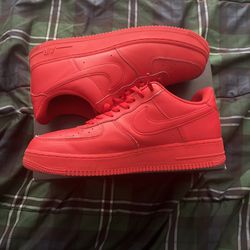 Air Force 1 Low ‘07 LV8 1’Triple Red’ Size 11