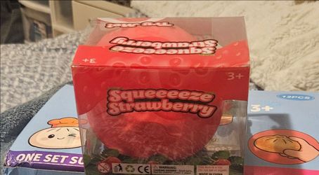 Squeezeeze Strawberry Squishy Toy