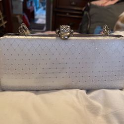 Vintage Evening Bag With Rhinestone Clasp And Fabric Or Chain Strap/Handle