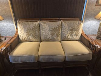 Wooden Rattan/Wicker Living Room Set with matching tables and lamps