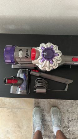Dyson V8 vacuum cleaner.