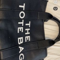 The tote bag 
